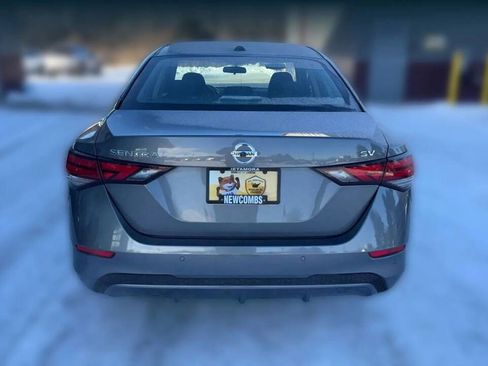 Used 2023 Nissan Sentra SV w/ All-Weather Package image 5