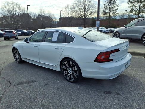Used 2022 Volvo S90 B6 Inscription w/ Advanced Package image 7
