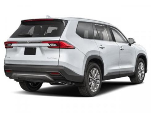 New 2026 Toyota Grand Highlander Platinum image 2