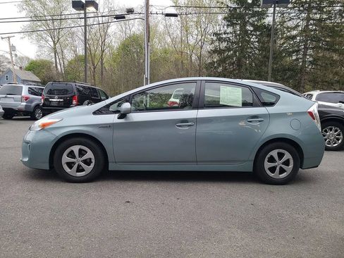 Used 2014 Toyota Prius Three w/ Solar Roof Package image 3