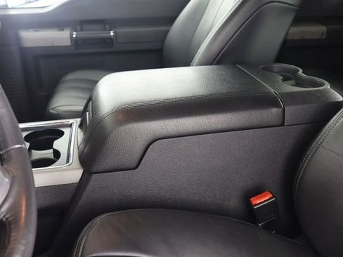 Used 2016 Ford F250 Lariat w/ Chrome Package image 52