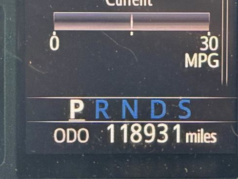 Used 2018 Toyota Tundra SR image 48