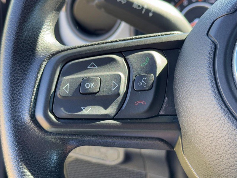 Used 2024 Jeep Gladiator Sport AWD/4WD image 16