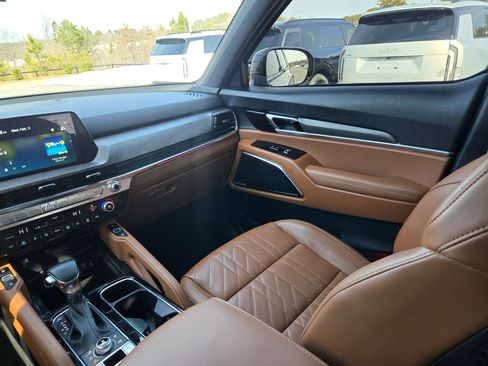 Used 2023 Kia Telluride SX Prestige X-Pro image 11