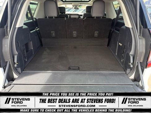 Used 2025 Ford Expedition Max Platinum AWD/4WD image 40