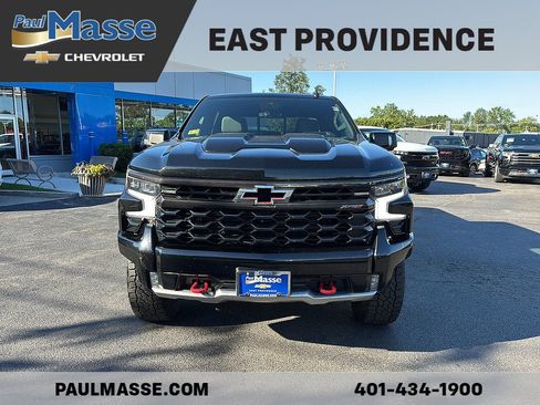 Certified 2022 Chevrolet Silverado 1500 ZR2 w/ Technology Package AWD/4WD image 2