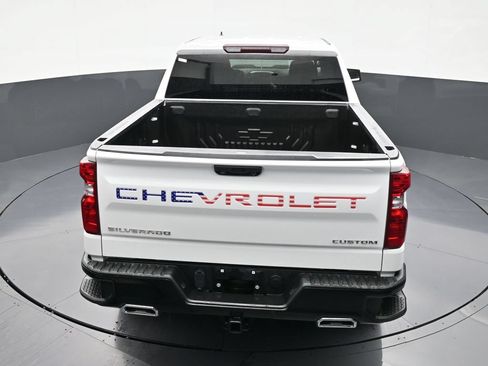Used 2024 Chevrolet Silverado 1500 Custom Trail Boss AWD/4WD image 15