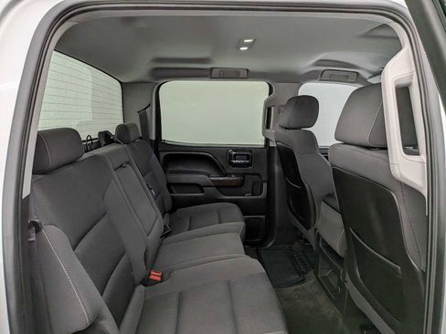 Used 2015 GMC Sierra 1500 SLE w/ SLE Value Package image 23