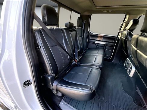 Used 2018 Ford F150 Lariat image 26