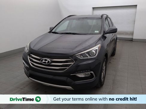 Used 2017 Hyundai Santa Fe Sport FWD image 1
