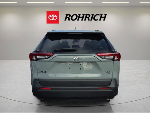 Used 2023 Toyota RAV4 XLE image 4