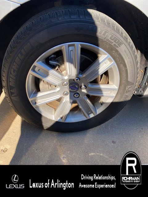 Used 2016 Volvo XC60 T6 w/ Proximity Package AWD/4WD image 6