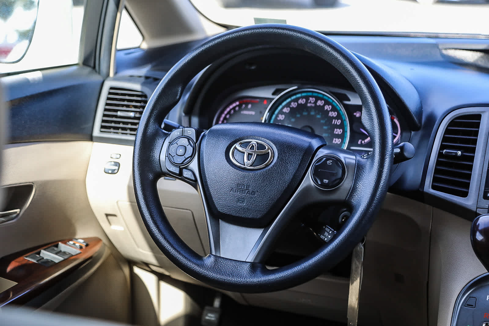 Used 2013 Toyota Venza LE FWD image 15