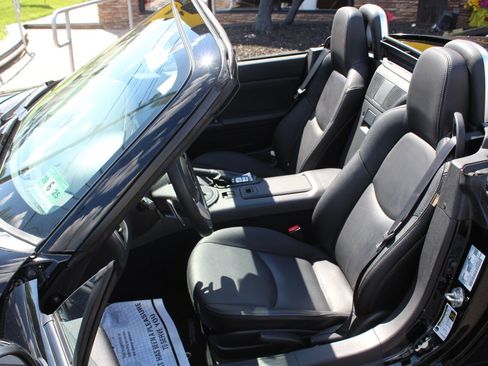 Used 2012 MAZDA MX-5 Miata Grand Touring w/ Premium Pkg image 9