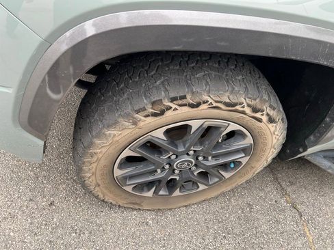 Used 2024 Toyota Tundra Limited image 2