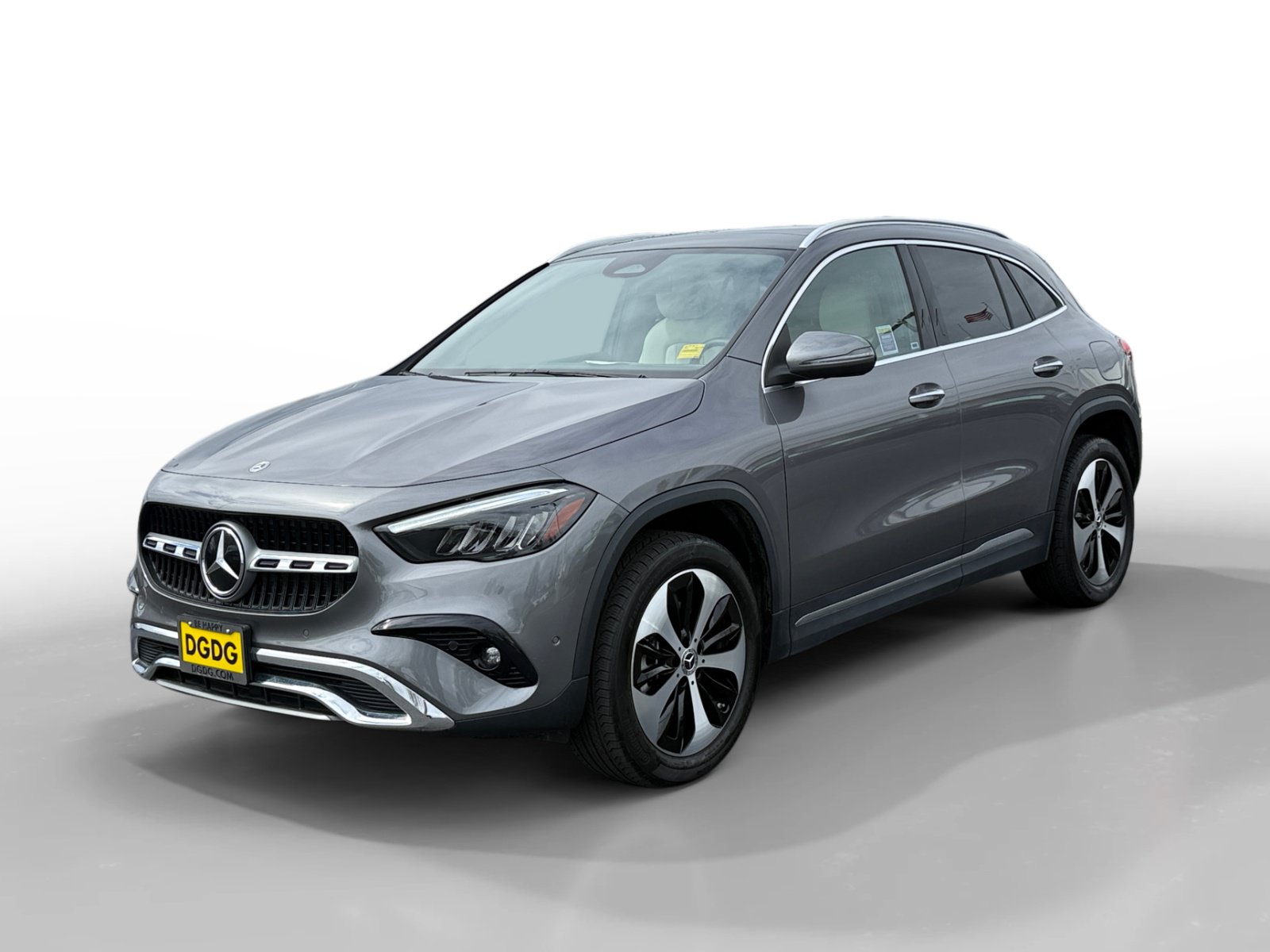 Used 2025 Mercedes-Benz GLA 250 4MATIC image 1