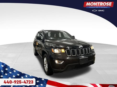 Used 2017 Jeep Grand Cherokee Laredo w/ Quick Order Package 23E AWD/4WD image 7