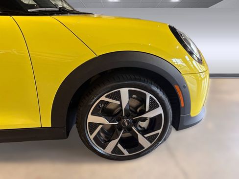 New 2026 MINI Cooper S image 12