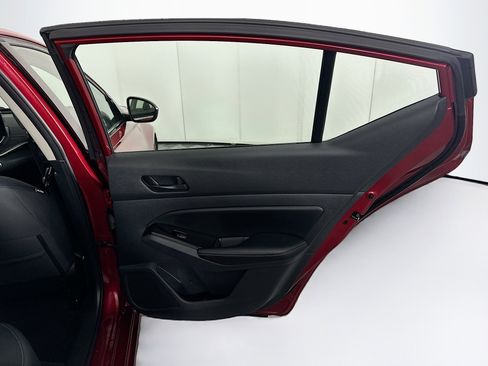 Used 2023 Nissan Altima 2.5 SV w/ SV Premium Package image 28