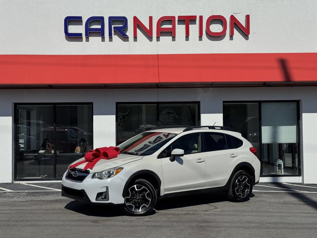 Used 2017 Subaru Crosstrek 2.0i Premium AWD/4WD image 2