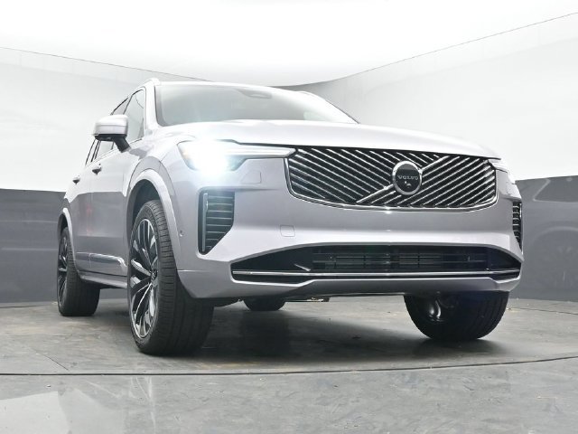 New 2026 Volvo XC90 T8 Plus w/ Protection Package Premier AWD/4WD image 40