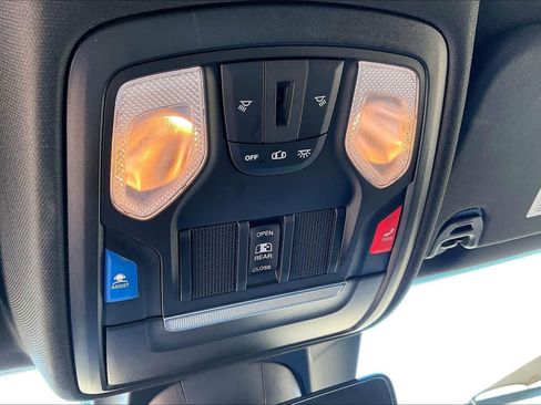 Used 2022 RAM 1500 Big Horn w/ Night Edition RWD image 32