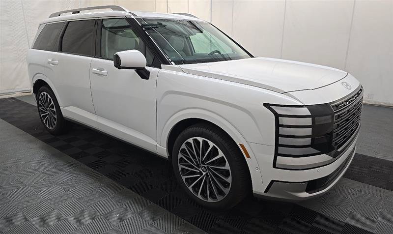 Used 2026 Hyundai Palisade Calligraphy AWD/4WD image 3