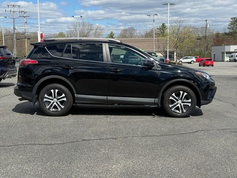 Used 2017 Toyota RAV4 LE w/ All Weather Liner Package AWD/4WD image 7