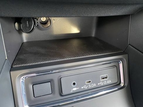 New 2026 Subaru Ascent Premium image 18