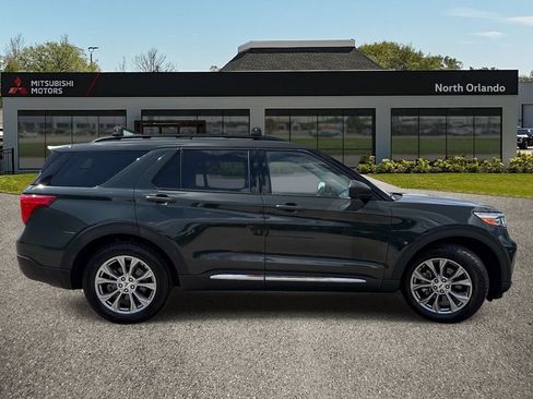 Used 2021 Ford Explorer XLT w/ Equipment Group 202A RWD image 6