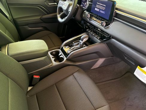 New 2026 GMC Canyon Elevation w/ Convenience Package RWD image 16