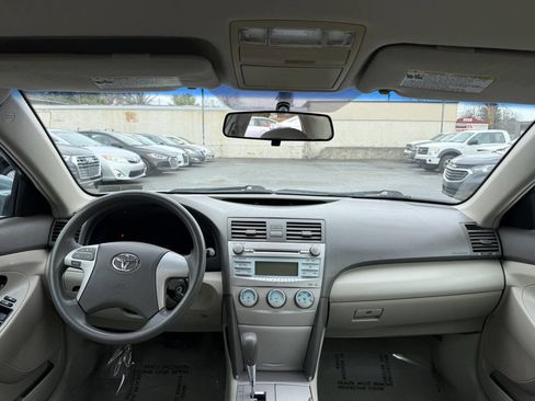 Used 2007 Toyota Camry LE image 14