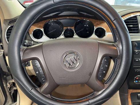 Used 2008 Buick Enclave CX w/ Driver Confidence Package image 23