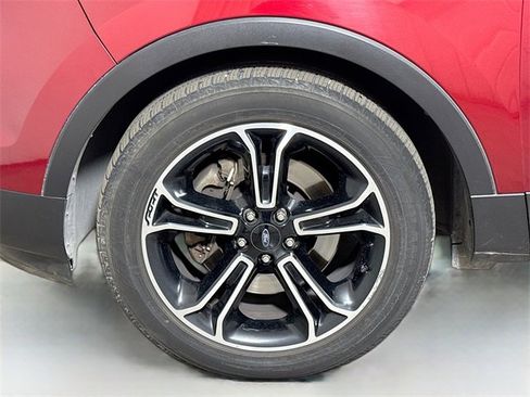 Used 2015 Ford Explorer Sport image 29