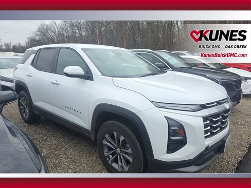 Used 2025 Chevrolet Equinox LT image 4