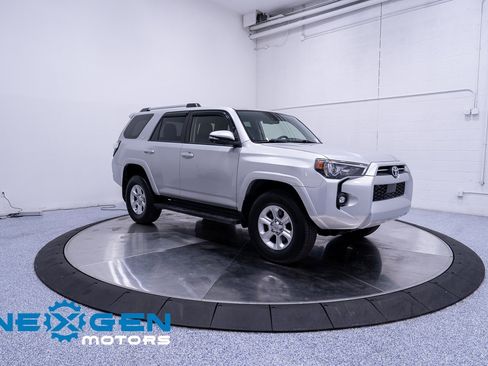Used 2021 Toyota 4Runner SR5 Premium image 55