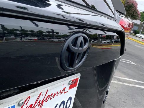 Certified 2022 Toyota RAV4 TRD Off-Road w/ TRD Off-Road Weather Package AWD/4WD image 30