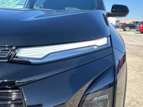 New 2026 Chevrolet Equinox RS w/ LPO, Floor Liner Package image 11