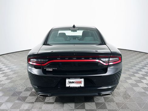 Certified 2023 Dodge Charger SXT image 9