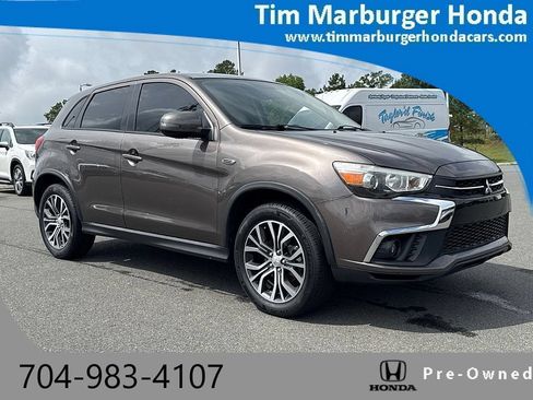Used 2019 Mitsubishi Outlander Sport LE FWD image 1