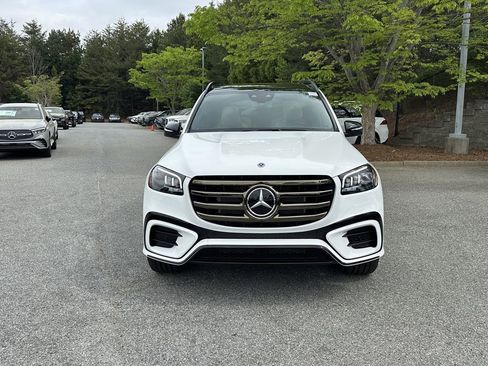 New 2026 Mercedes-Benz GLS 450 4MATIC image 3