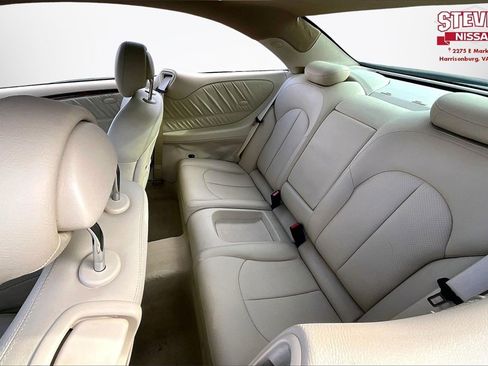 Used 2004 Mercedes-Benz CLK 320 Coupe image 19