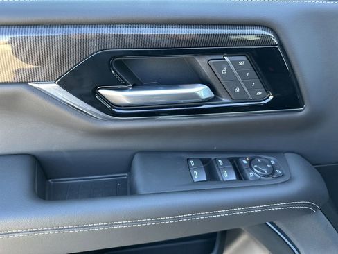 New 2026 GMC Yukon Elevation w/ Elevation Premium Package image 11