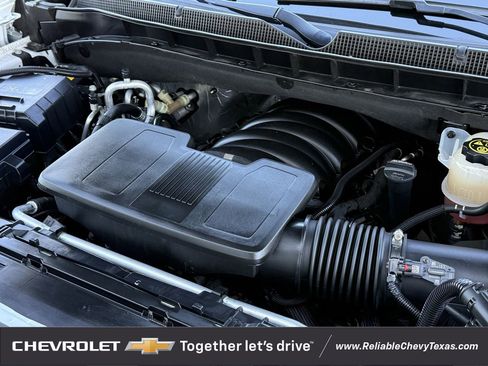 Certified 2023 Chevrolet Suburban Premier image 37