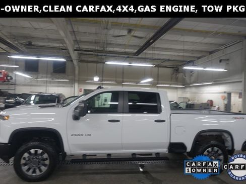 Used 2024 Chevrolet Silverado 2500 Custom w/ Custom Convenience Package image 4