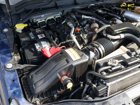 Used 2011 Ford F250 Lariat w/ Lariat Interior Pkg image 14