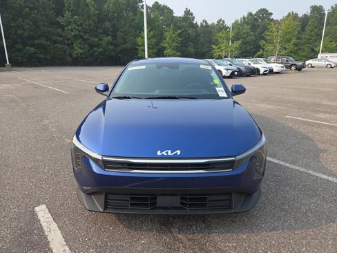 Used 2025 Kia K4 FWD image 8