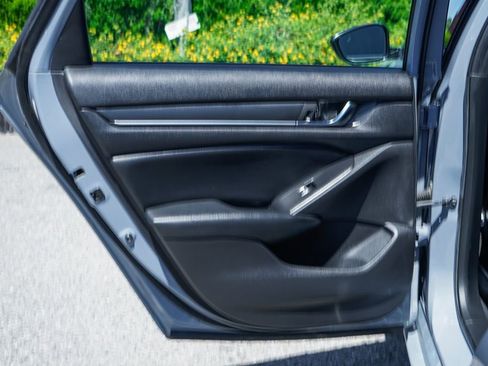 Used 2021 Honda Accord Sport image 34