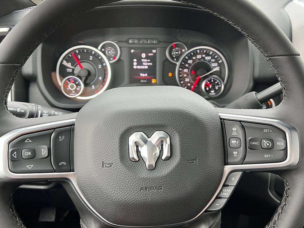 New 2026 RAM 3500 Big Horn AWD/4WD image 23