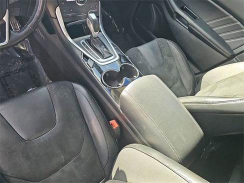 Used 2015 Ford Edge Sport w/ Equipment Group 401A image 24